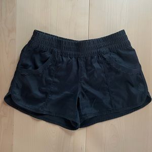 Black Lululemon shorts